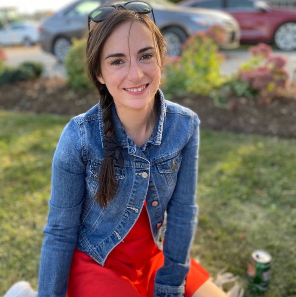 Meet your Posher, Nicole